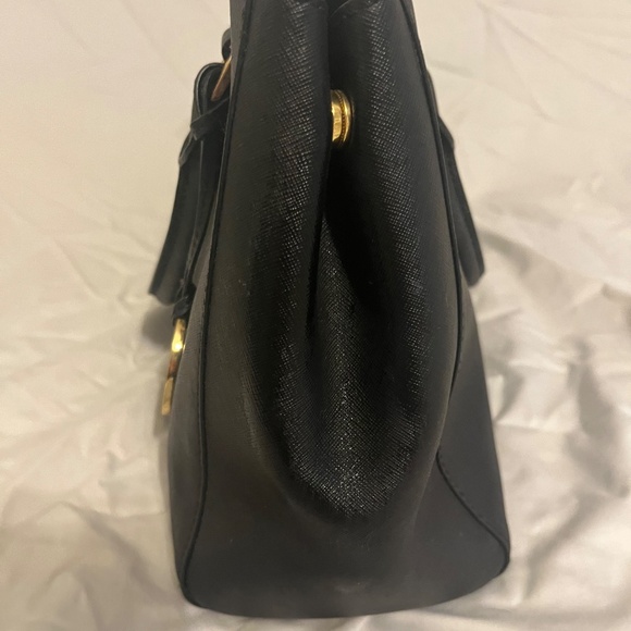 Michael Kors Sutton Medium Black Saffiano Leather Satchel - Picture 5 of 6